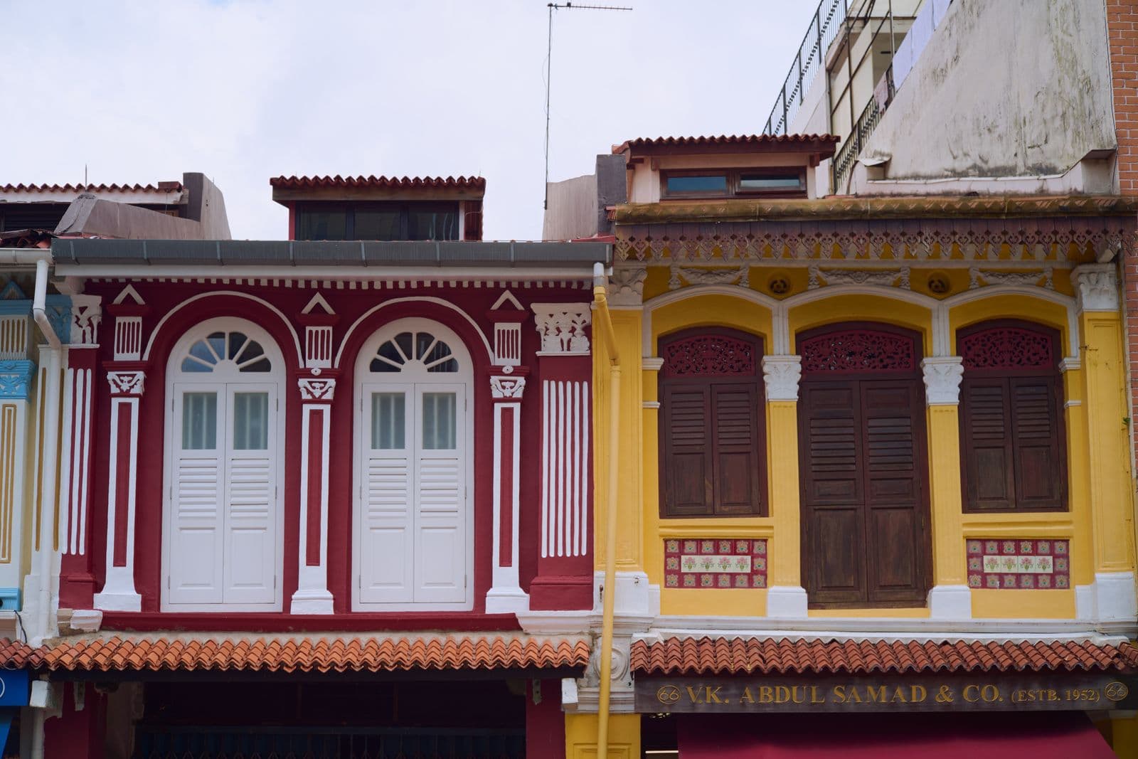 Surawong close to SomboonPojana - representative Shophouse photo