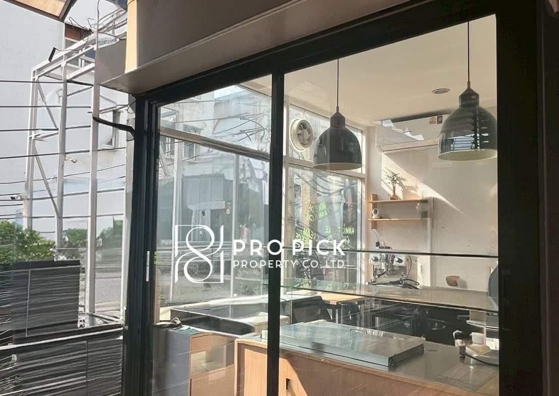 For Rent Retail Space BTS Phromphong Watthana Sukhumvit PP-00001